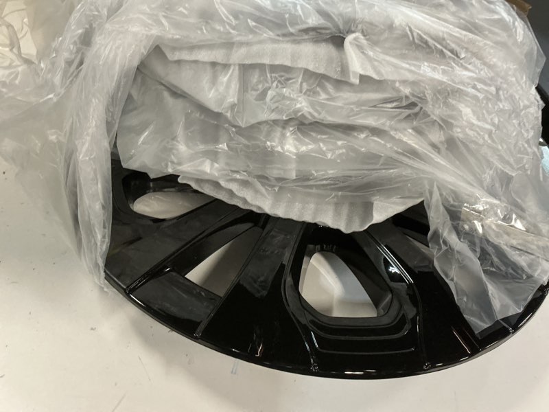 Condition photo showing Good Condition for Paanlok 4-Pack Wheel Covers for 2016-2022 Toyota Prius, 2017-2022 Prius Prime, 2020-2024 Corolla Hybrid LE | Fits OEM Wheel #42611-47441, 15 Inch Alloy Wheels Only, Direct Replacement Black Hubcaps Gloss Black