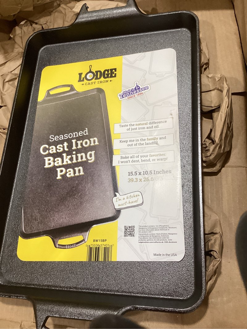 Condition photo showing As Is for lodge cast iron baking pan