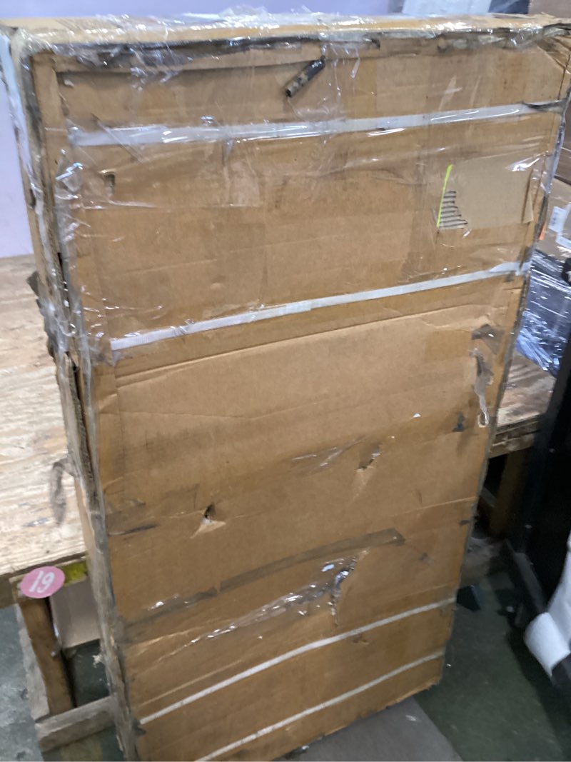 https://lotting-media.assets.bidfta.com/lotting_e9f15b99-aaf4-413b-a0ca-6ada8cca5299