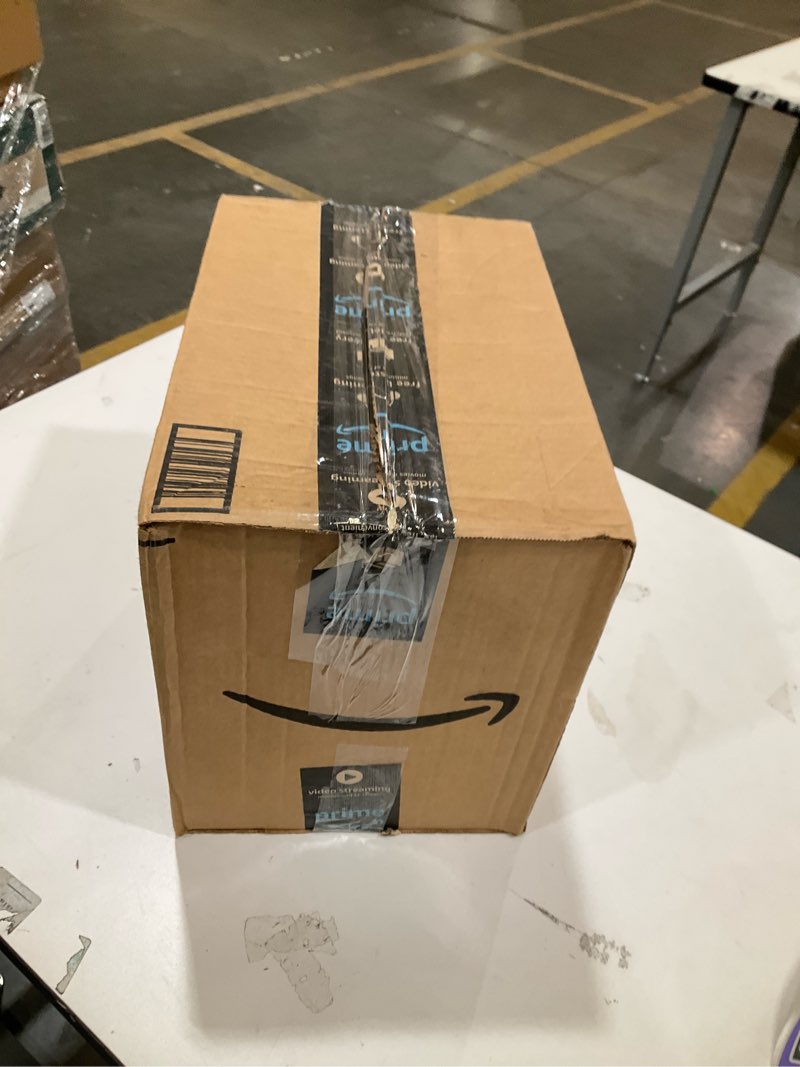 Condition photo showing Good Condition for Green northface coat