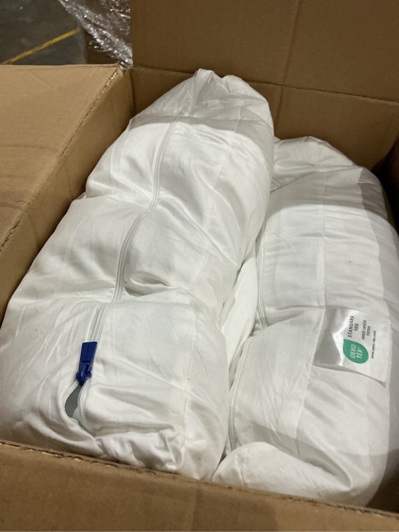 Condition photo showing Good Condition for down bed pillow