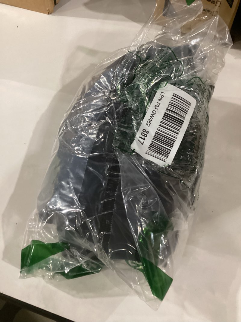 Condition photo showing Good Condition for amazon essentials tank top size 5xl 2 piece