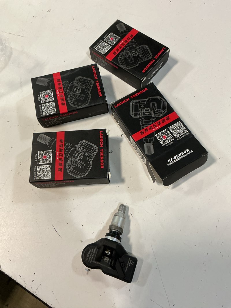 Condition photo showing Good Condition for oktiger 433mhz tpms sensor pre-programmed fit for bmw 120i, 125i, 128i, 130i, 135i, 325i, 330i, 525i, 528i, 530i, 650i, 750i, m5, m6, x3, x5, x6, z4, for rolls royce, for mini cooper, oe#36236781847
