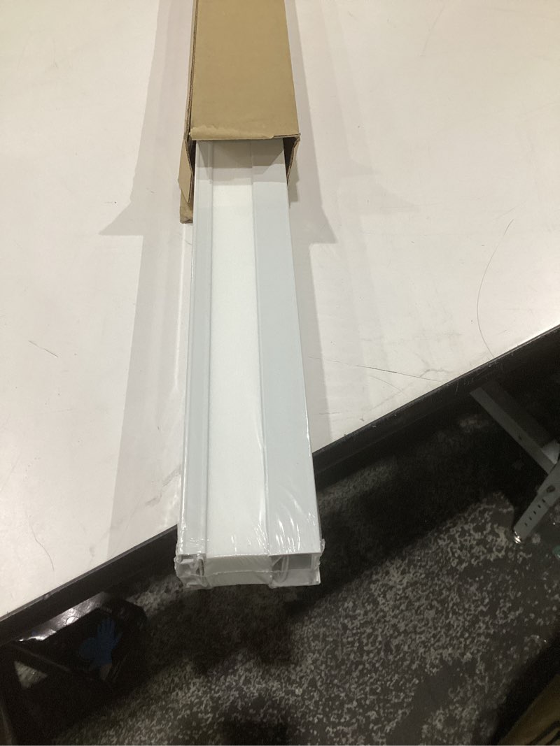 Condition photo showing Good Condition for blindsavenue cellular honeycomb cordless shade, 9/16" single cell, light filtering, white, size: 54" w x 72" h white 54"w x 72"h