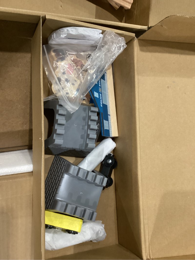 Condition photo showing New/Like New for Amazon Basics 120 Piece Wooden Train Set with Table, Sturdy Tracks and Storage Bin, Multi-Activity, 