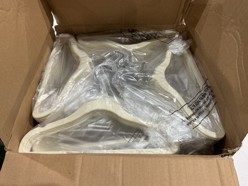 Condition photo showing Good Condition for goodtou baby hangers velvet 100 pack - baby felt hangers non slip toddler hanger childrens hanger for kid beige 11.8 inch 100 pack