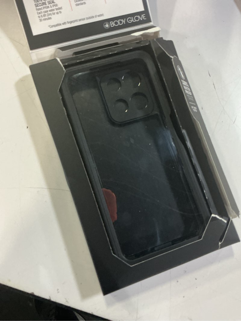 Condition photo showing Good Condition for body glove waterproof tidal phone case for motorola moto g play (2026) - black/clear