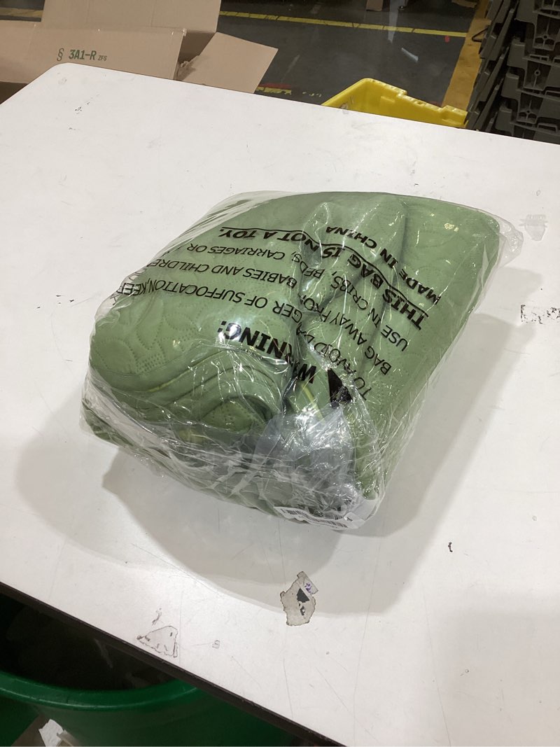 Condition photo showing Good Condition for winlife cotton queen quilt set - lightweight quilted oversized full/queen olive green bedspread coverlets set queen size bedding for all seasons (includes 1 quilt, 2 pillow shams)