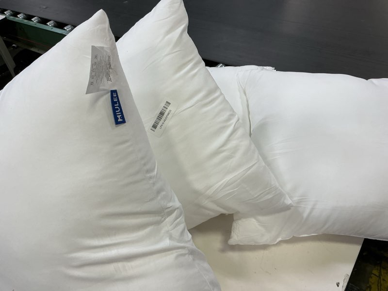Condition photo showing As Is for MIULEE Pillows Inserts, Pack of 4 18x18 Inch 100% Virgin Microfiber Filling Throw Pillows for Bed Couch Sofa