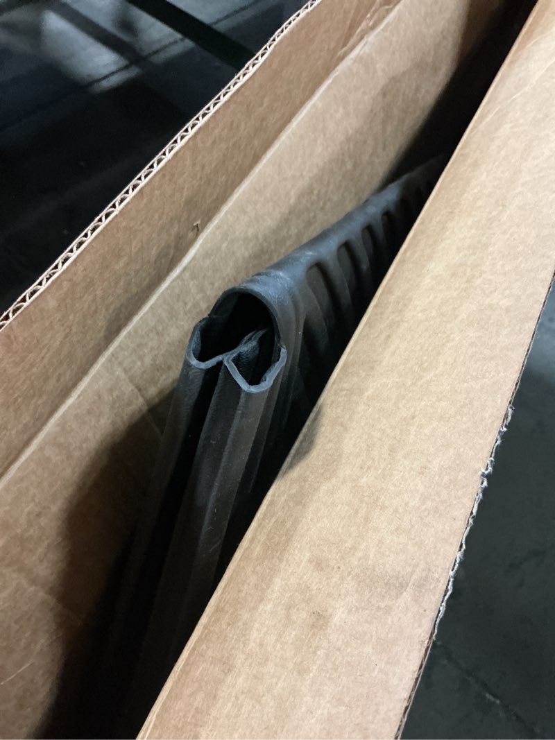 Condition photo showing Good Condition for Cargo Mat with Backrest Mat for 2018-2025 Volkswagen VW Atlas 6/7 Passenger (Not for Cross Sport)-All Weather TPE Cargo Liner for 2025 VW Atlas SE SEL Peak Edition Accessories