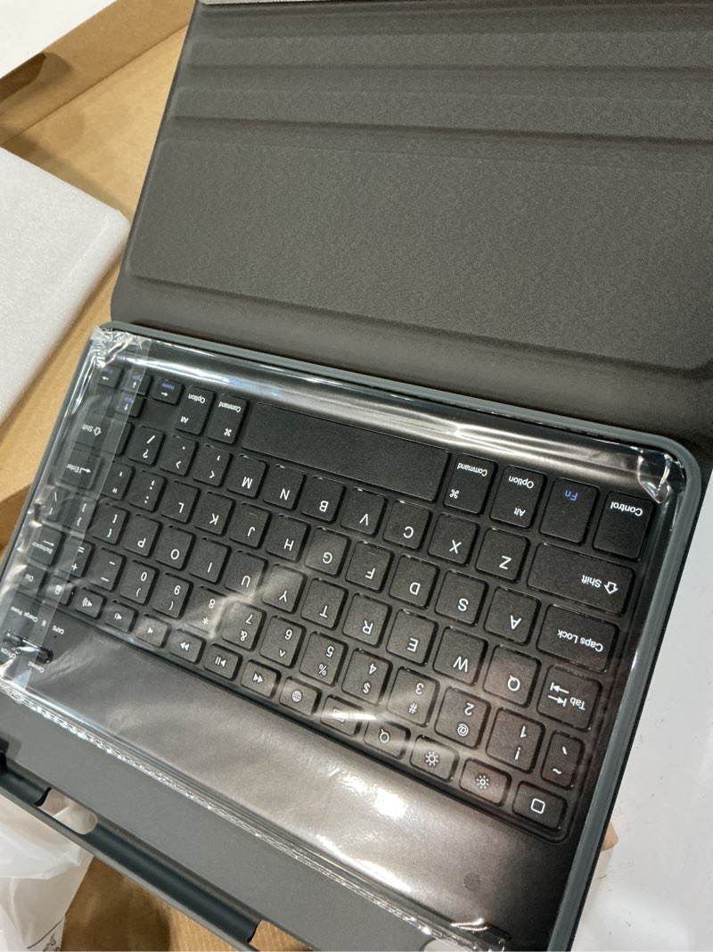 Condition photo showing New/Like New for jetech keyboard case for ipad air 11-inch m4/m3/m2 (2026/2025/2024), ipad air 5th/4th (10.9-inch 2022/2020) with pencil holder, magnetic detachable bluetooth keyboard, tpu back cover (space gray) ipad air 11 inch (m4/m3/m2/m1, 8/7/6/5/4th gen) space gray