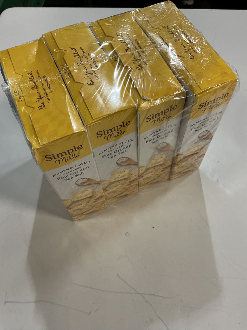 Condition photo showing New/Like New for (best by:04/20/2026)simple mills almond flour crackers, fine ground sea salt - gluten free, vegan, healthy snacks, 4.25 ounce (pack of 4) fine ground sea salt 4.25 ounce (pack of 4)