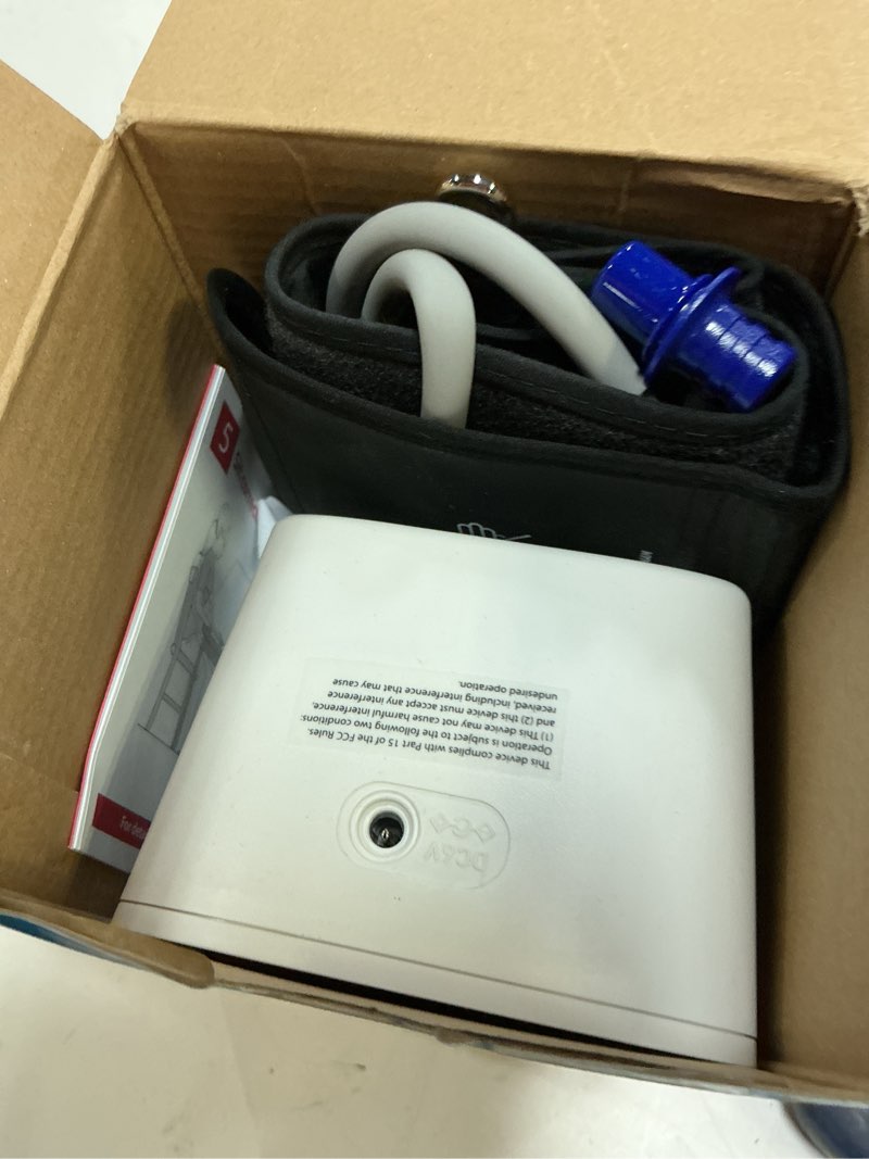 Condition photo showing Good Condition for omron series 3 upper arm blood pressure monitor with bluetooth: health monitor, electric/battery powered
