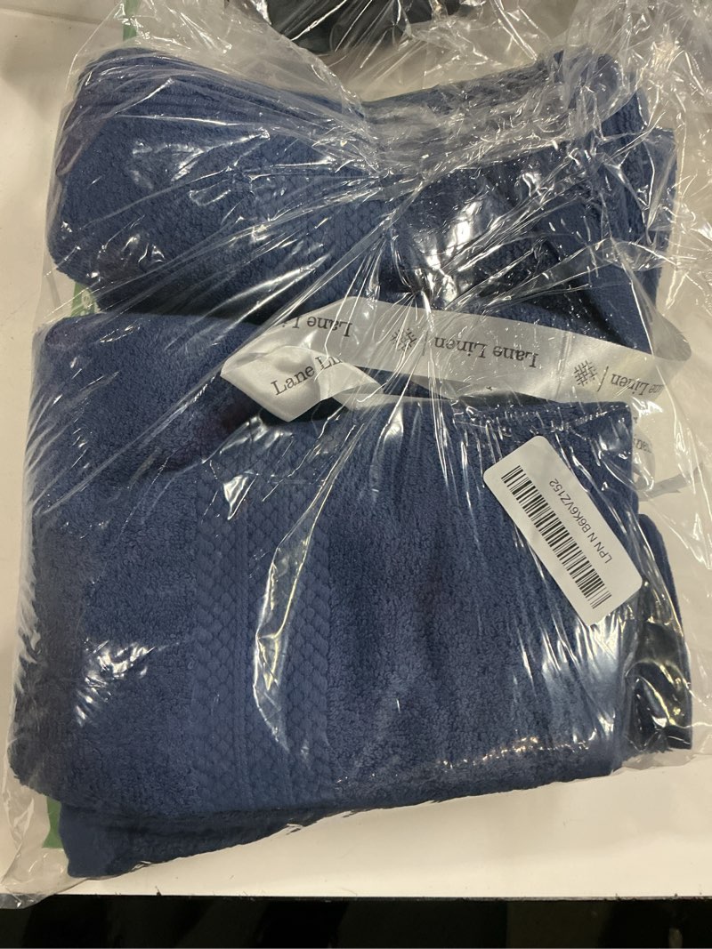 Condition photo showing Good Condition for lane linen luxury cotton bath towel set - 6 piece - low twist, soft & high absorbency - 2 bath, 2 wash cloths, 2 hand towels - classic hotel quality, durable & ideal for modern bathrooms - navy blue 6 piece towel set 06: navy