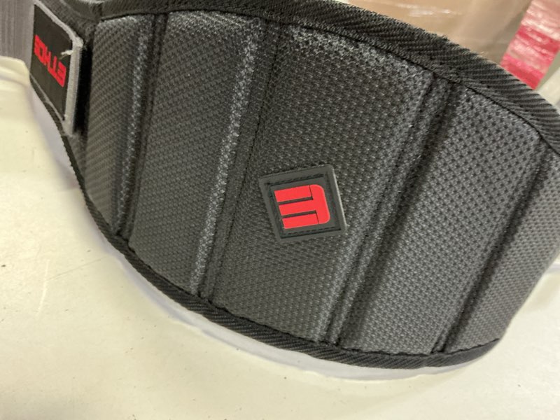 Condition photo showing New/Like New for medium ethos women's hera nylon support lifting belt