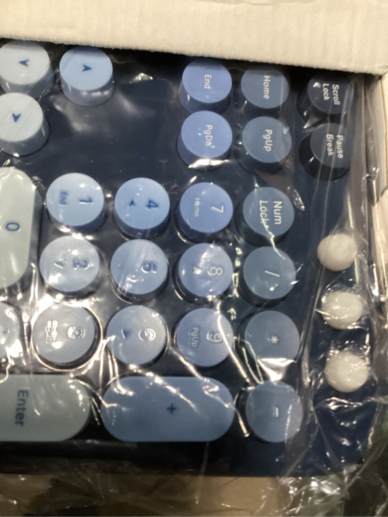 Condition photo showing Good Condition for mofii wireless keyboard and mouse combo, cute keyboard full size and wireless mouse, 2.4ghz retro typewriter keyboard mouse set for pc/desktop/laptop/windows (azure blue)