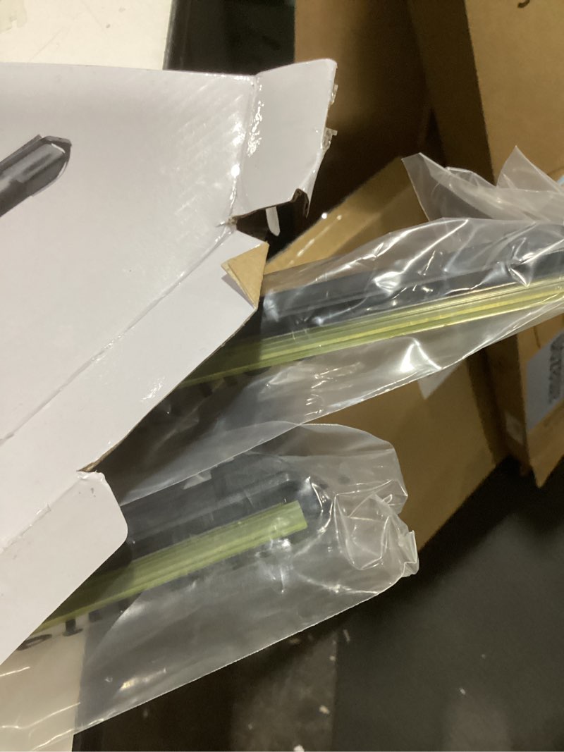 Condition photo showing Good Condition for MOTIUM OEM QUALITY Premium All-Season Windshield Wiper Blades (24"+18" pair for front windshield)