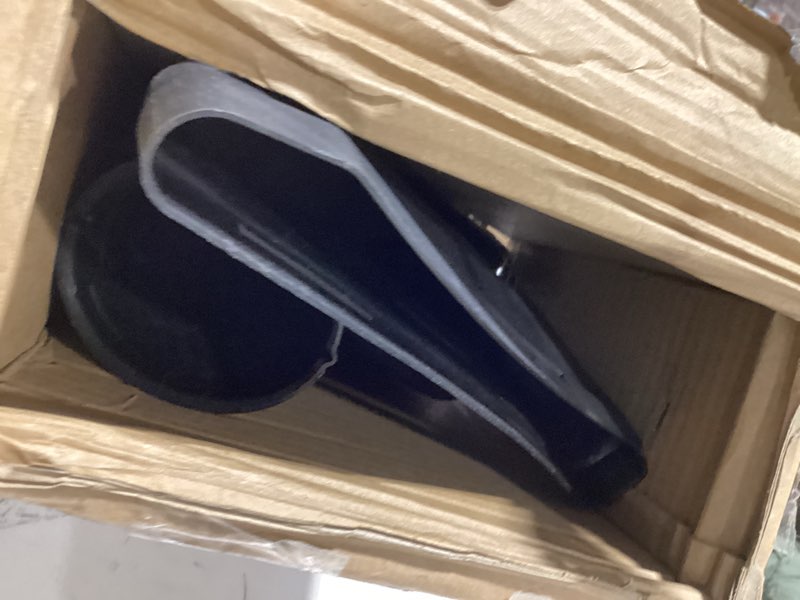 Condition photo showing Good Condition for gledewen air cleaner intake duct hose left & right compatible with mercedes-benz amg e63 cls63 2013-2015, amg s e63 cls63 2012-2017, cls550 e550 2012-2017 air duct hose 2780905182 2780902082