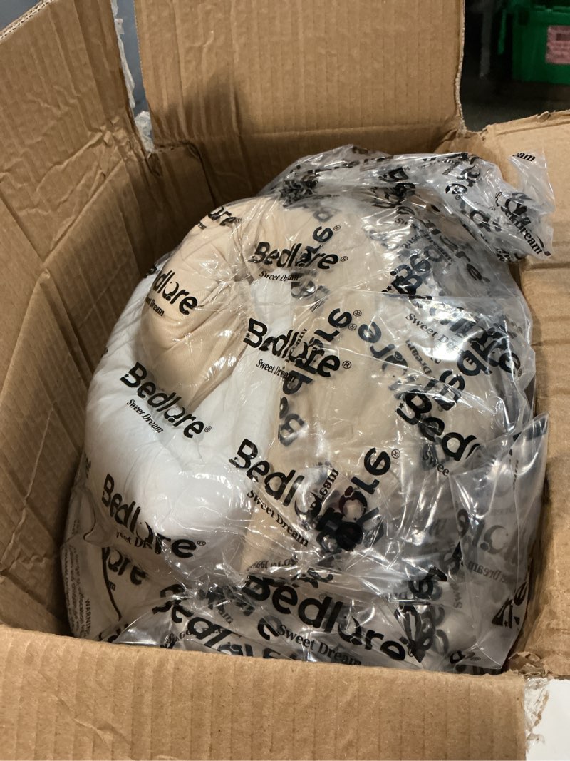 Condition photo showing New/Like New for bedlore california king mattress topper viscose derived from bamboo, thick pillow top mattress pad with stretchable pockets for 6"-18" mattress, soft mattress topper for back pain relief(beige) 3 beige california king