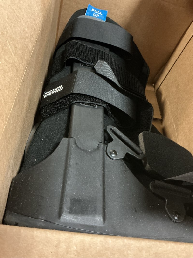 Condition photo showing Good Condition for united ortho cam walker fracture boot, medium, black black medium