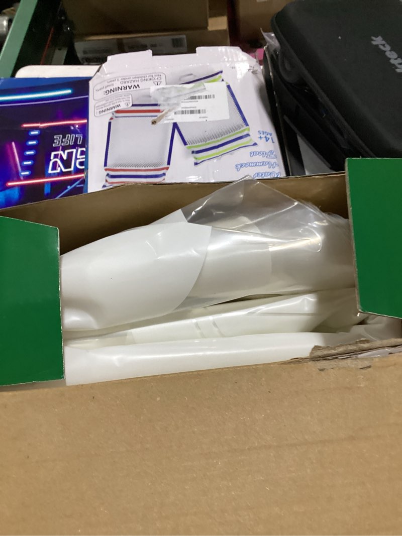 Condition photo showing New/Like New for seal fresh 10 gallon large plastic storage bags – 24" x 24" (30 count) – reusuable xxl extra large heavy duty clear jumbo freezer zip lock bags with sealable zipper top for clothes, travel, moving 10 gallon - 30 pack