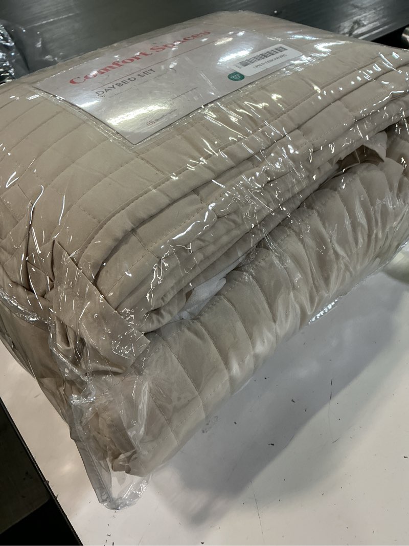 Condition photo showing Good Condition for comfort spaces daybed cover - luxe double sided-quilting, all season cozy bedding with bedskirt, matching shams, kienna ivory 75"x39" 5 piece ivory daybed (75"x39")