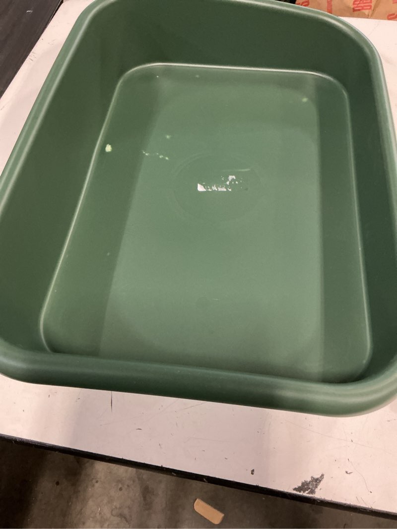 Condition photo showing Good Condition for extra large litter box with high sides 23.23" lx16.54 wx4.33 h, abs low entry senior litter pen jumbo pet safe litter boxes tray for kittens to senior cat, elderly and fat cat (green)