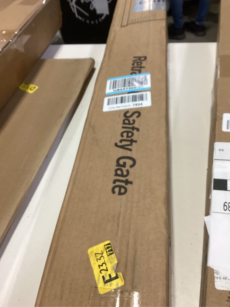 Condition photo showing New/Like New for Upgrade 120 inch Retractable Baby Gates, EZIGO Extra Wide Baby Gate for Large Opening Extra Long Mesh Gate for Kids or Pet Dog Gate Child Safety Gate for Stairs Hallways Doorway Indoor Outdoor, Black Black 34'' X 120''