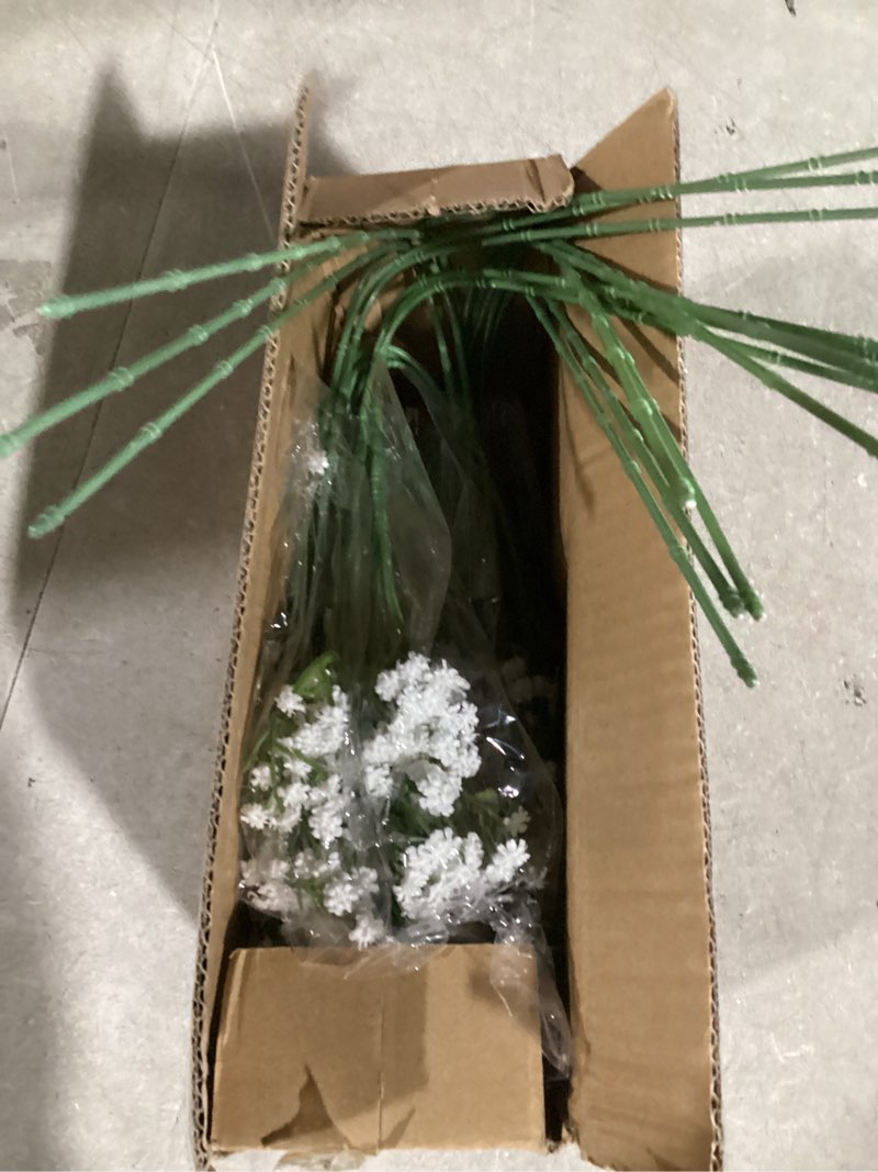 Condition photo showing Good Condition for Yastouay Babys Breath Artificial Flowers, 30 Pcs White Baby Breath Flowers Artificial Bulk, Real Touch Fake Babys Breath Gypsophila for Wedding Party Bouquet Floral Arrangement Home Decor White 30 Pack