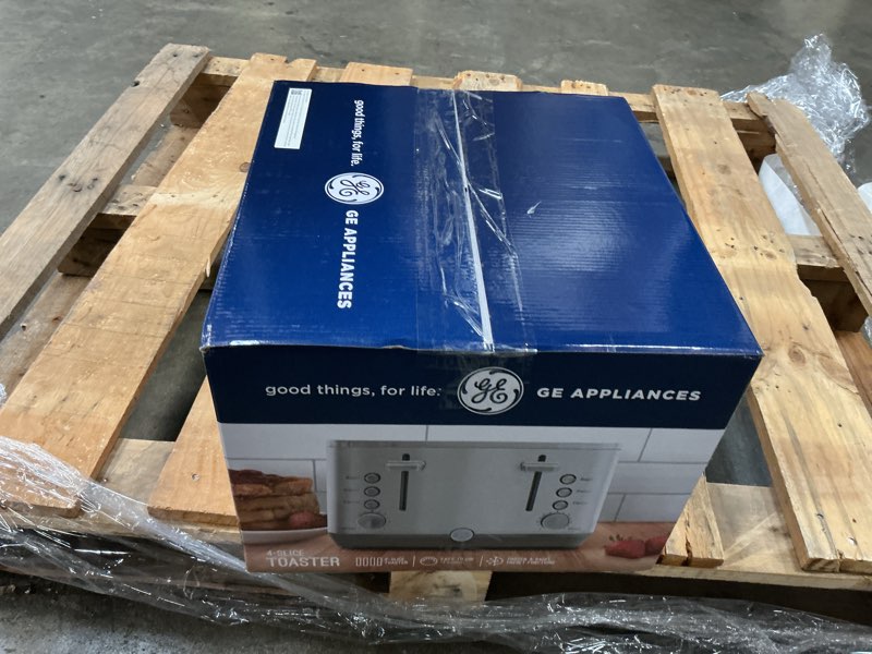 Condition photo showing New/Like New for GE Stainless Steel 4 Slice Toaster | Extra Wide Slots for Bagels, Breads, Waffles & More | 7 Shade Options | Countertop Kitchen Essentials | 1500 watt 4-Slice Stainless Steel