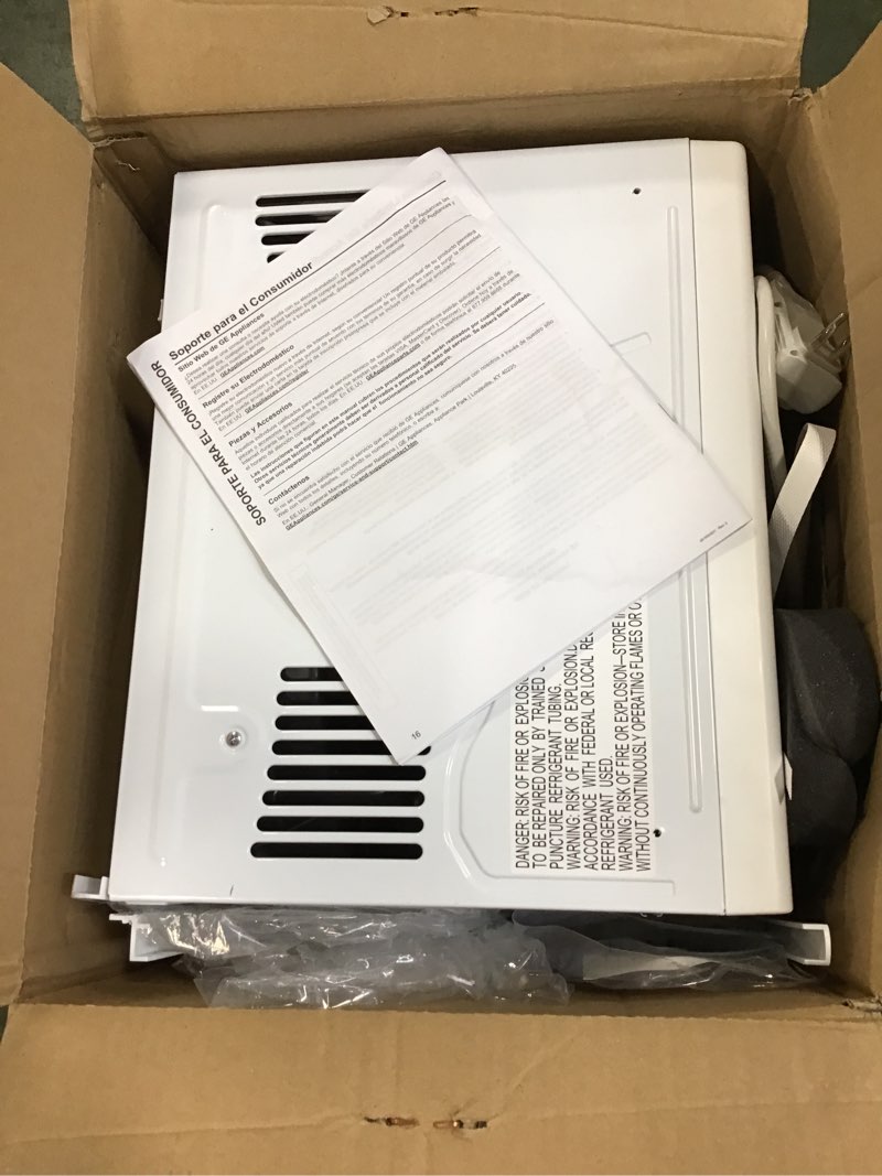 https://lotting-media.assets.bidfta.com/lotting_ea52cefd-29dc-42e0-8222-9cc634898017