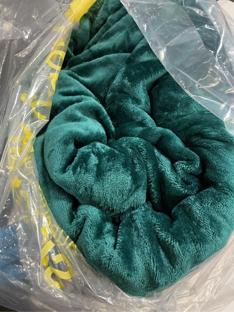 Condition photo showing item condition for GONAAP Fuzzy Faux Fur Throw Blanket Queen Size Dark Teal Super Soft Cozy Plush Fuzzy Shaggy Blanket for Couch Sofa Bed (Dark Teal, Queen(90"x90")) Dark Teal Queen(90"x90")