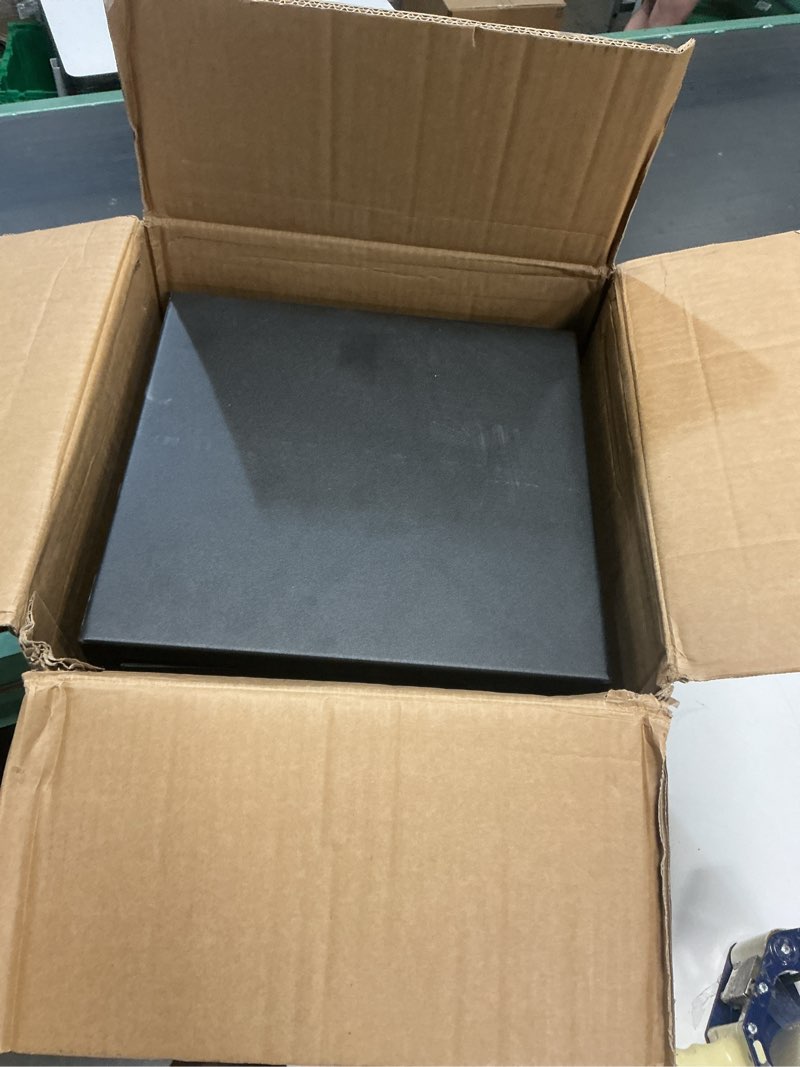 https://lotting-media.assets.bidfta.com/lotting_ea5d0783-19a4-48e5-aa8d-8a8d580da1d8