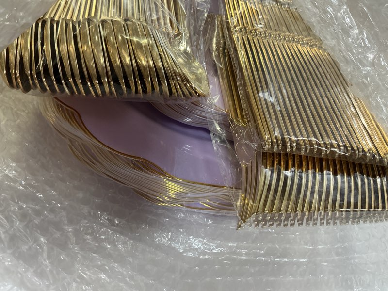 Condition photo showing New/Like New for noccur 175pcs purple plastic plates with gold disposable silverware - include 50 lavender and gold plastic plates,25 knives,25 forks,25 spoons,25 cups and 25 napkins - easter day/spring party