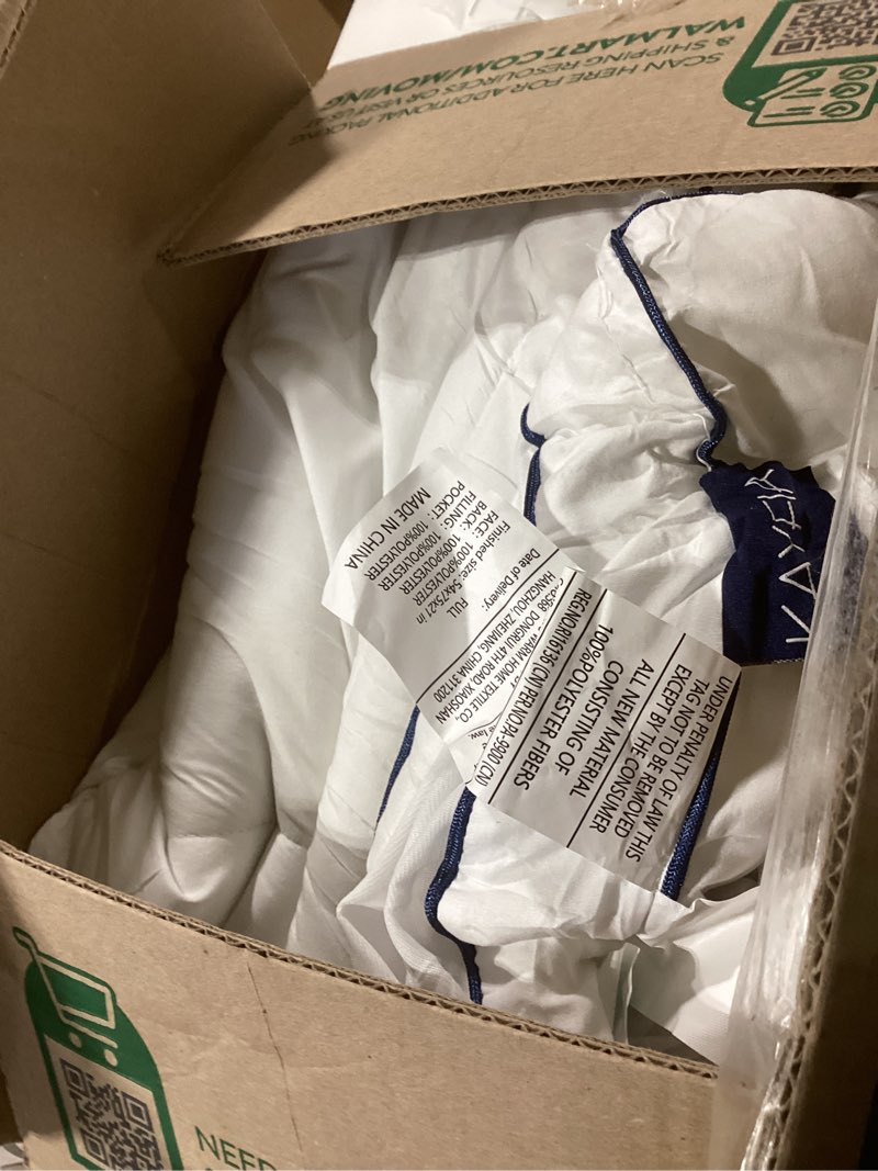 Condition photo showing Good Condition for KAYFIA Full Mattress Topper,Extra Thick Mattress Pad Cover for Deep Sleep,3D+7D Snow Down Alternative Fill Overfilled Plush Pillow Top with 8-23 Inch Deep Pocket-White Full White