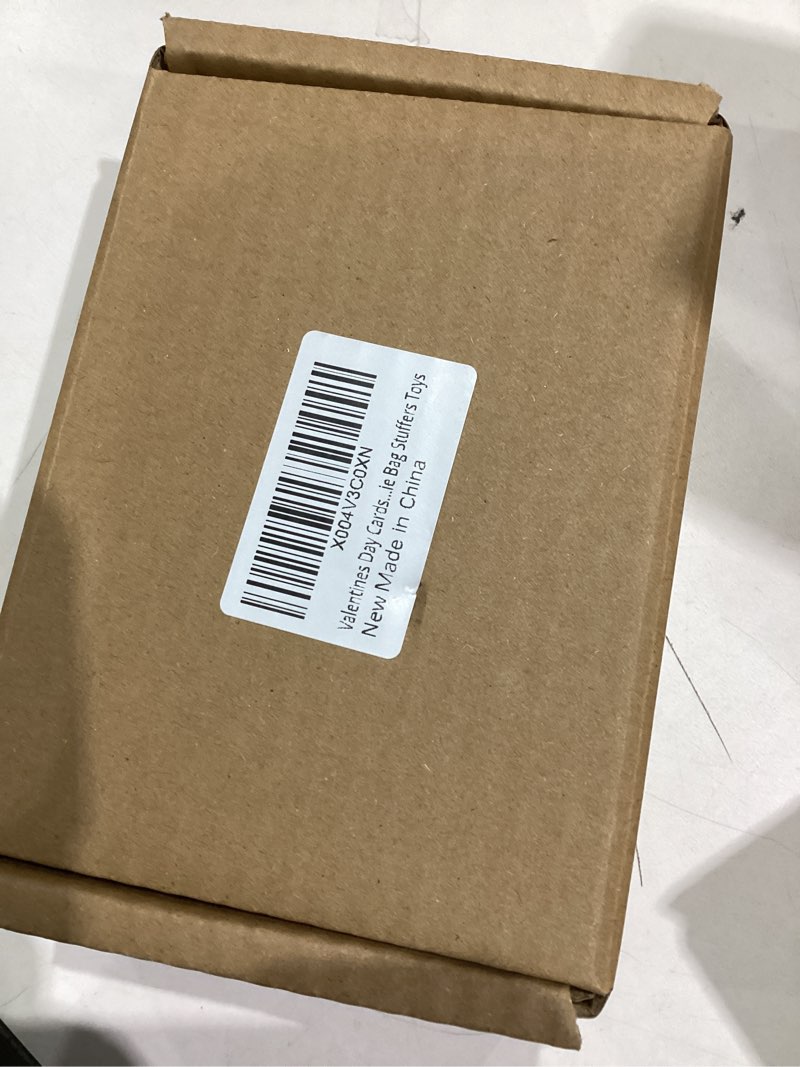 GOSODME 24 Pack Valentines Day Cards with Video Game Keychains for Kids Classroom School Exchange Gi