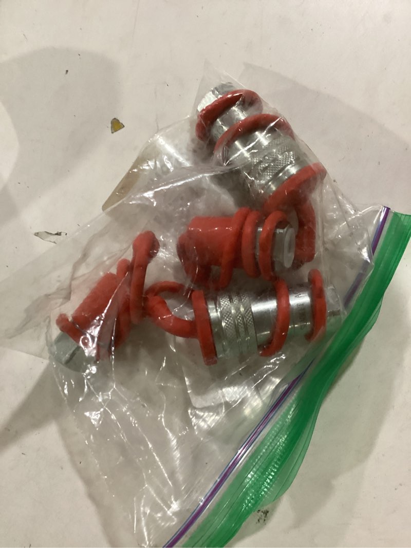 Condition photo showing New/Like New for 1/4” Ag ISO 5675 Hydraulic Quick Connect Pioneer Style Couplers, 1/4” NPT Thread, 2 Sets