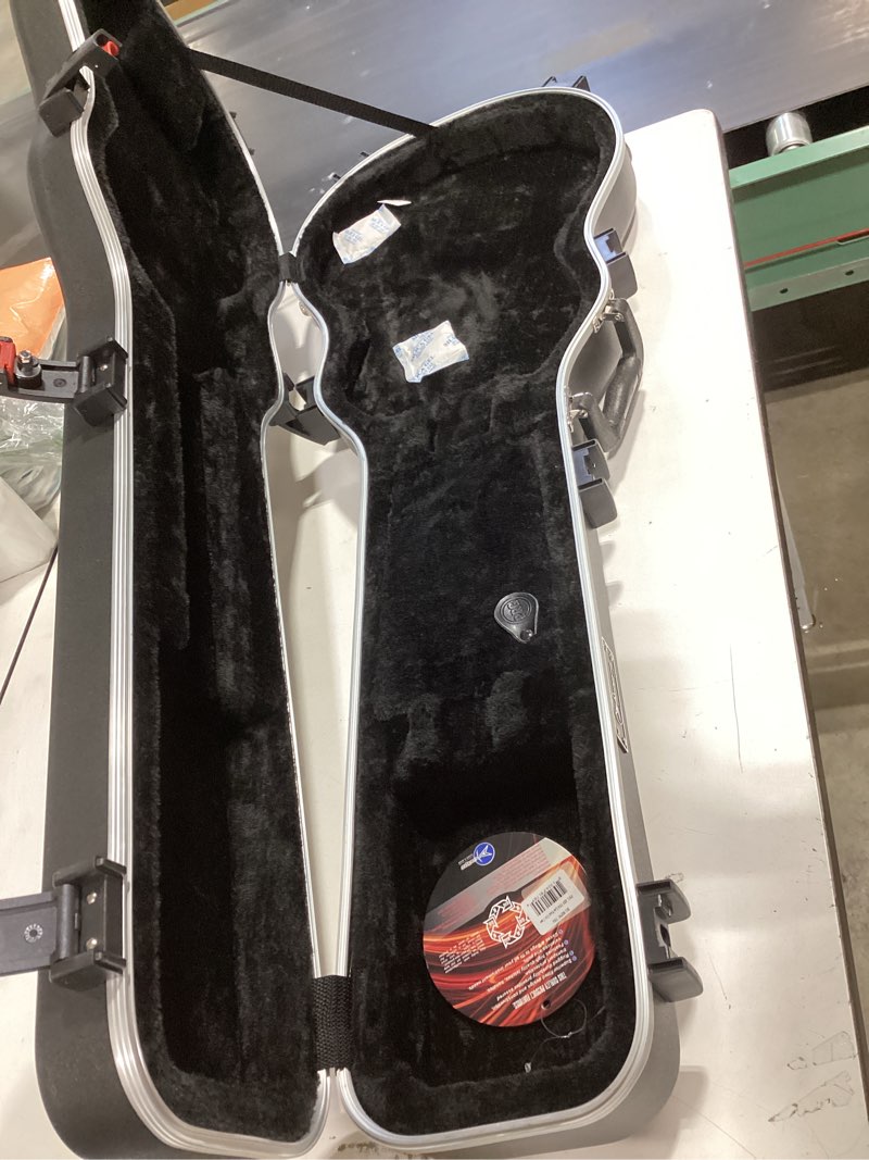 Condition photo showing Good Condition for prorockgear electric guitar case (rgm370tsa)