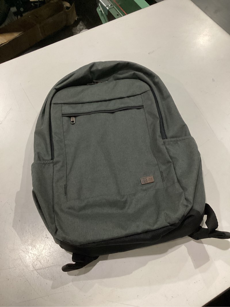 Condition photo showing Good Condition for case logic era laptop backpack, fits devices up to 15.6", polyester, 9.1 x 11 x 16.9, gray medium-large black