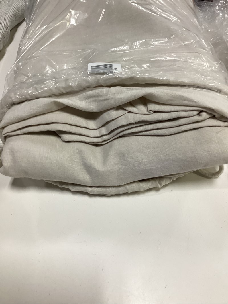 Condition photo showing Good Condition for quince linen duvet cover  full/queen natural 