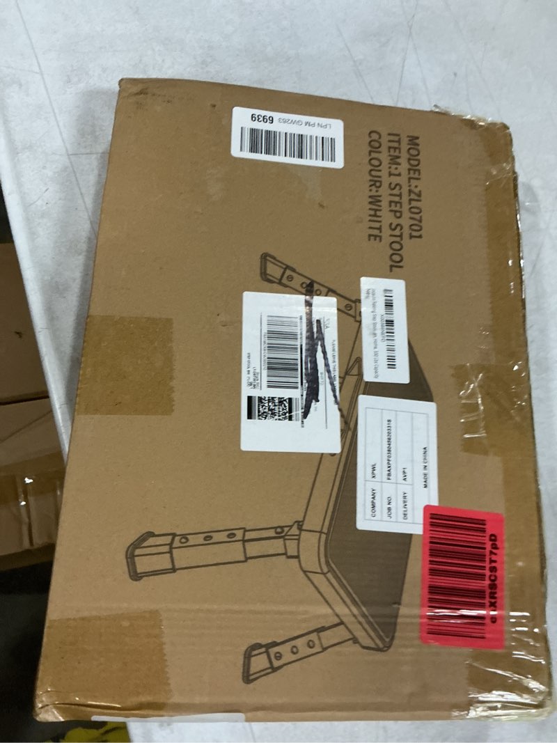 Condition photo showing New/Like New for folding step stool, height-adjustable step stool with non-slip platform, step ladder for adults or kids in kitchen, home, 330 lbs capacity