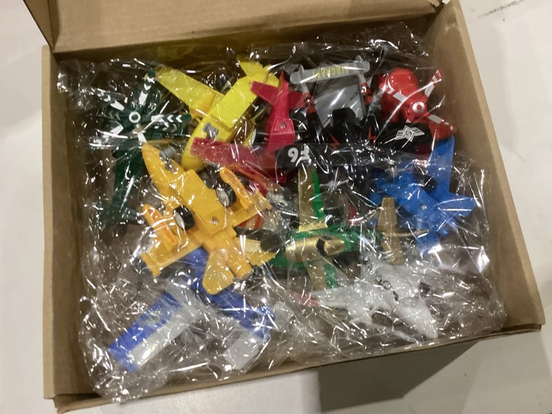 Condition photo showing New/Like New for pull-back airplane toy boys plane playset for toddlers 3-5 variety pack of helicopters stealth bombers fighter jets aircraft planes for kids toddlers great party favors for kids