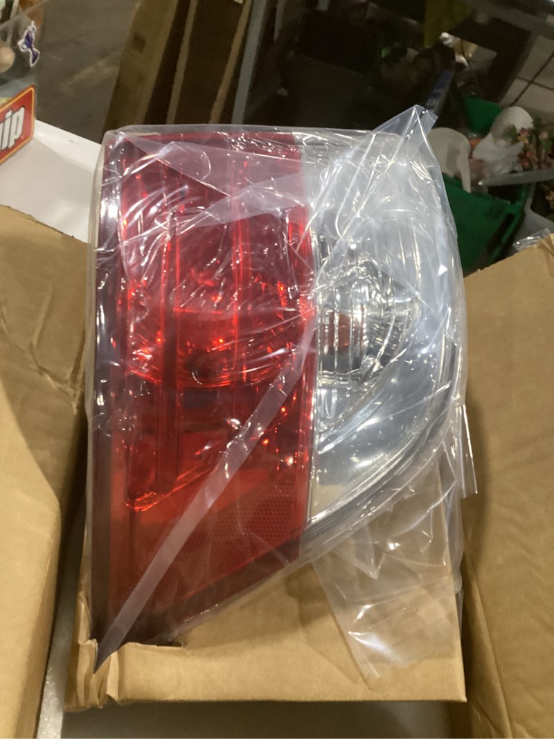 Condition photo showing Good Condition for tail light outer compatible with honda odyssey 2014-2017 rear taillight assembly left driver side brake lamp replace ho2804104 outer left driver side