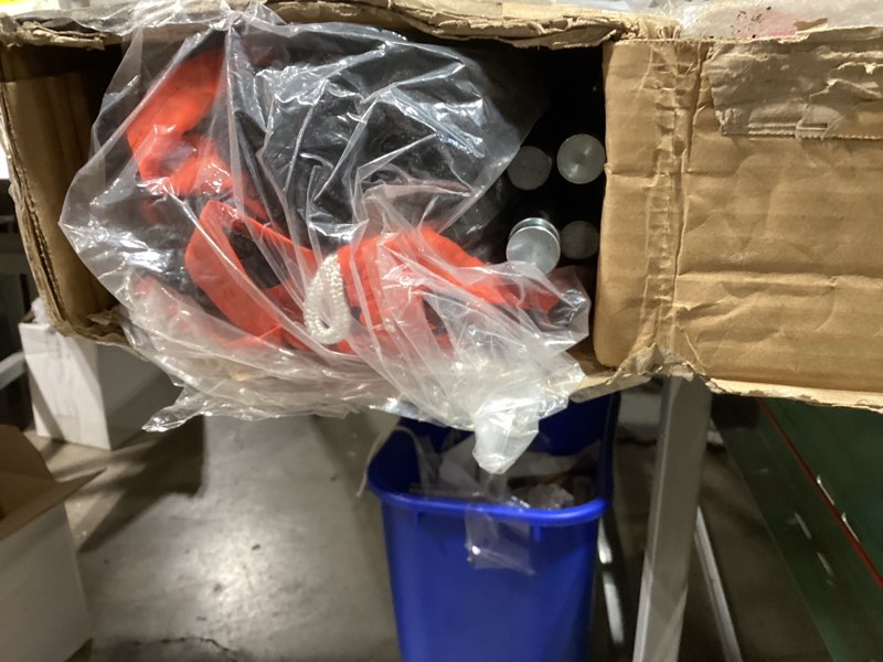 Condition photo showing New/Like New for gosports golf practice hitting net - choose between huge 10 x 7 ft or 7 x 7 ft nets - personal driving range for indoor or outdoor use - designed by golfers for golfers standard 10'x7' golf net - red