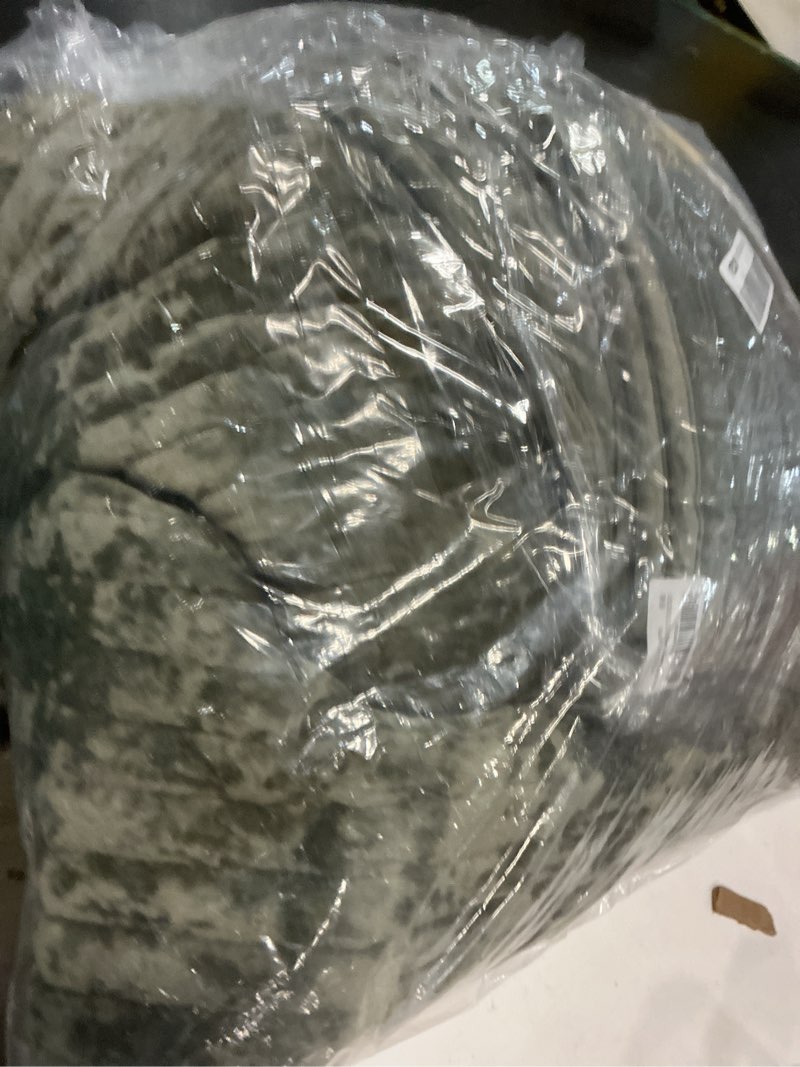 Condition photo showing Good Condition for 3 Pieces Luxurious Velvet Oversized King Quilt Bedding Set 106x118 Striped Bedspread Coverlet Quilted Set with 2 Pillow Shams 20x36 Ultra Soft Comforter for All Season, Army Green Army Green California King-106x118