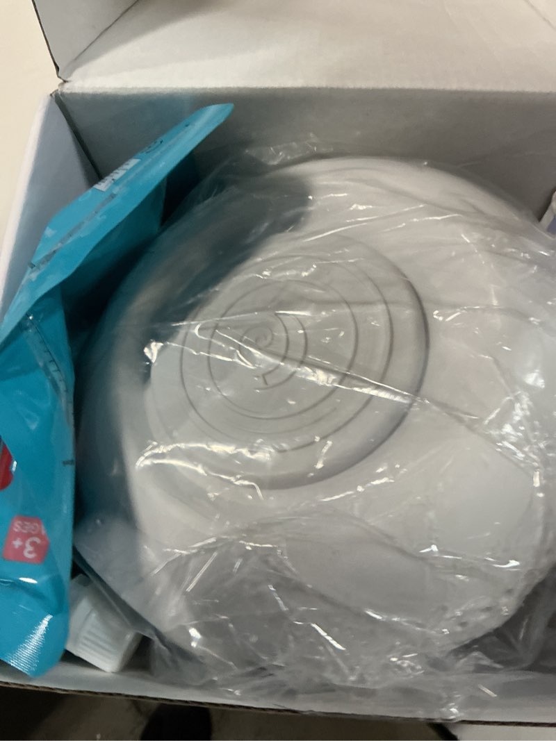 Condition photo showing Good Condition for automatic bubble machine for kids & toddlers, rechargeable 15000+ bubbles per minute with 90°/360° rotation & led light - bubble blower for birthday wedding outdoor party gifts