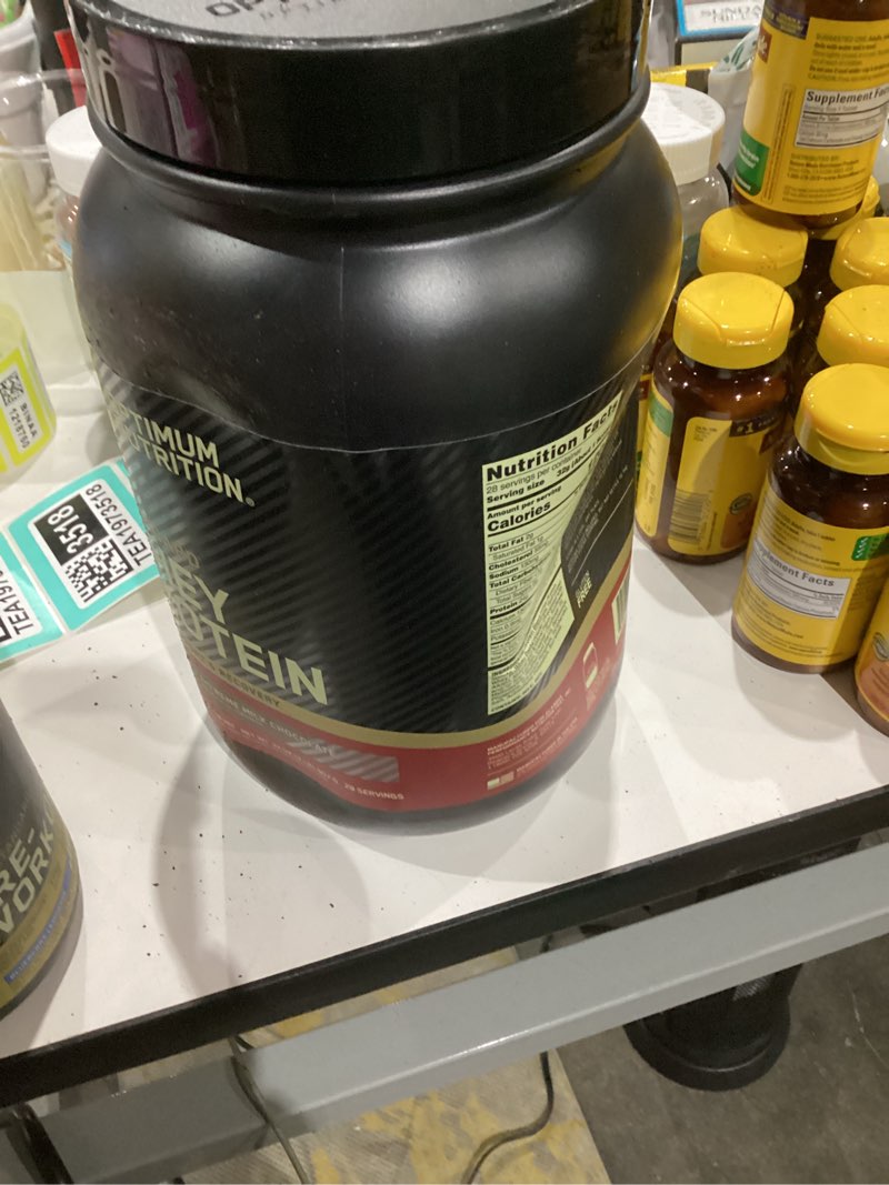 Condition photo showing New/Like New for Optimum Nutrition Gold Standard 100% Whey Protein Powder, Extreme Milk Chocolate, 2 Pound (Pack of 1) (Packaging May Vary) Extreme Milk Chocolate 2 Pound (Pack of 1)