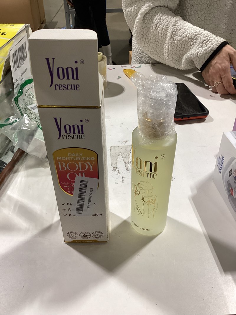 Condition photo showing Good Condition for After Shower Body Oil for women | Daily Skin Moisturizer with Apricot, Jojoba, Avocado & Vitamin E Oil | Hydrating & Nourishing for all Skin types | Anti-Aging | 6.76 oz | Peach Honey Bae Peach