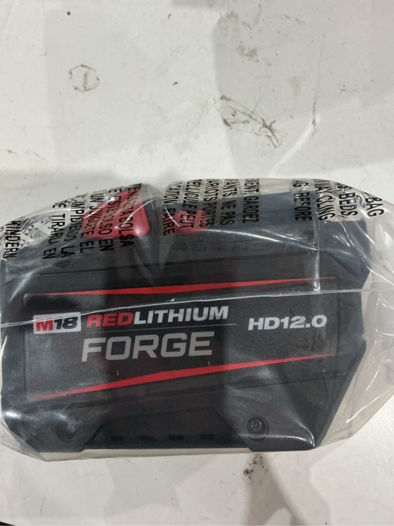 Condition photo showing Good Condition for m18™ redlithium™ forge™ hd12.0 battery pack