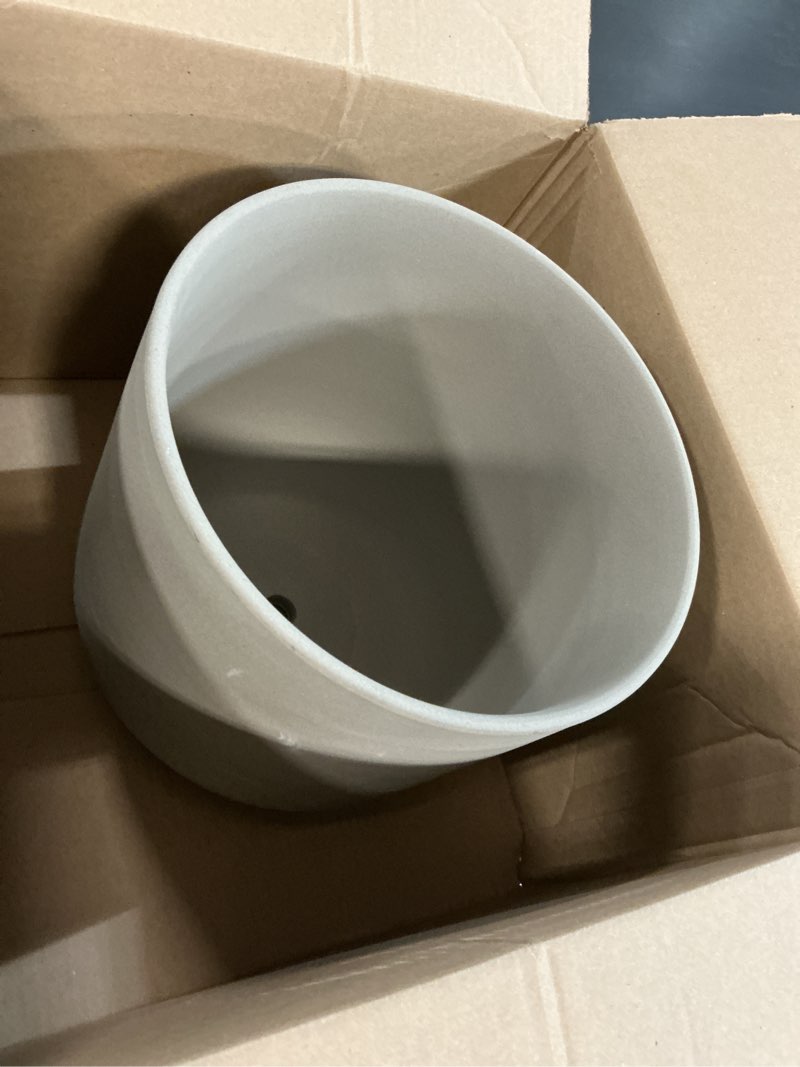 Condition photo showing Good Condition for ( 1 pack) LE TAUCI 12 Inch Pots for Plants, Ceramic Large Planters for Indoor Plants, Indoor Plant Pots for Home Garden Patio Office, Planter Pots with Drainage Hole and Rubber Plug, Neutral Gray Neutral Gray 12 Inch